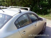 Багажник на крышу Mazda 3 (BK) 2003-09, Атлант, прямоугольные дуги, опора E