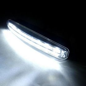 Дневные ходовые огни 8 LED (2 штуки) с креплением