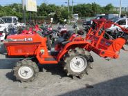 Японский трактор KUBOTA B40