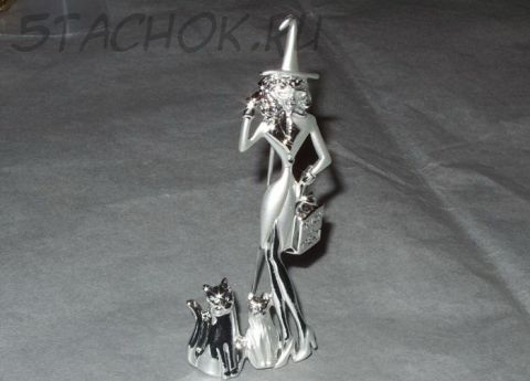 Брошь "Дамочка и коты на Хэллоуин" (AJC США)