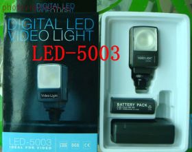 Накамерный светильник LED-5003