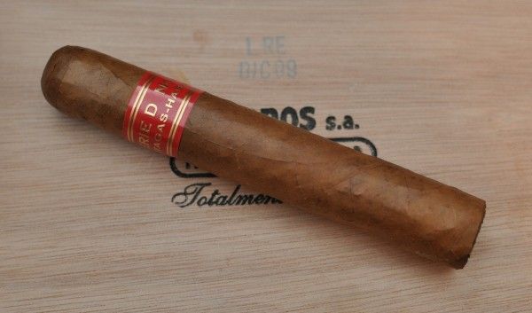 Кубинские сигары PARTAGAS SERIE D №4