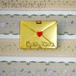 Брошь "Письмо лучшей мамочке" под матовое золото