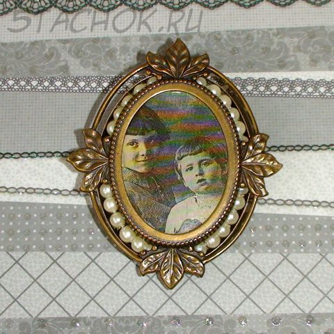 Брошь "Старое фото" под бронзу, искусственный жемчуг
