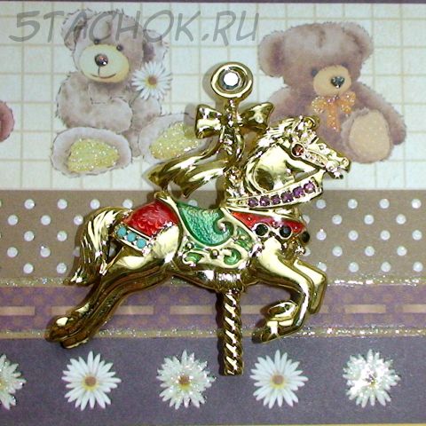 Брошь "Карусельная лошадка" под золото, эмаль, стразы