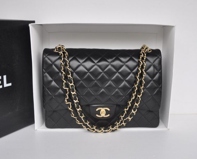 Chanel Jumbo Flap bag