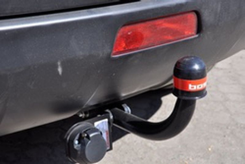 Фаркоп BOSAL-ORIS Renault Clio II Symbol седан 1999-2008, Renault Clio II Thalia седан 1999-2008 без выреза в бампере. Тип шара: A. Нагрузки: 1000/75 кг - 2731-A Bosal