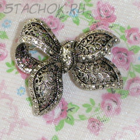 Брошь "Неотразимый бант" под черненое серебро