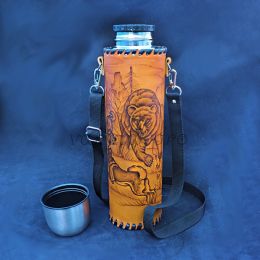 Термос 1 л. в натуральной коже с художественным выжиганием