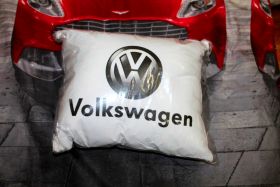 Автомобильная подушка VOLKSWAGEN Фольксваген