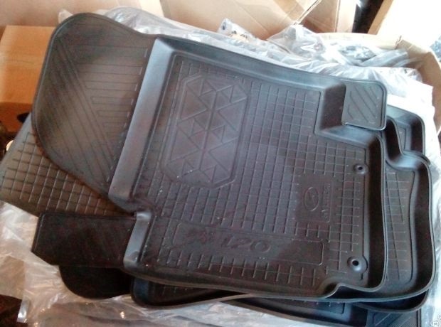 Коврики салона резиновые HYUNDAI i20 (к-т 4 шт.) R81301J001 Hyundai