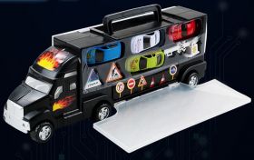 Набор игрушечных машинок в автовозе
