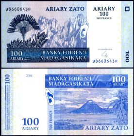 Мадагаскар - 100 Ариари 2004 UNC