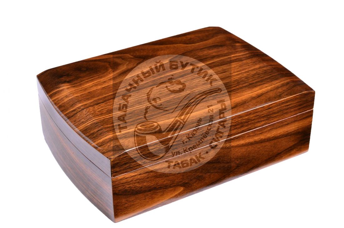 Хьюмидор  с  набором