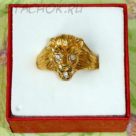 Мужской перстень "Лев" под золото, стразы