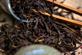 Дикий зелёный Шен Пуэр