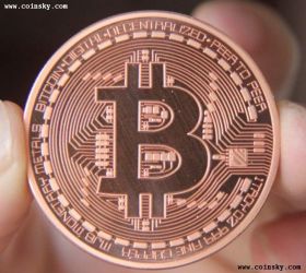 Монета 1 Биткоин Медный цвет 2013