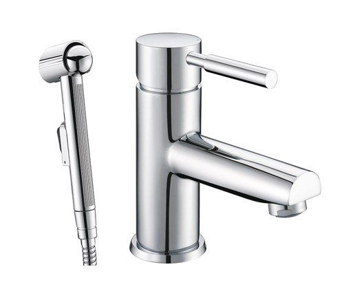 Смеситель для умывальника с гигиенической лейкой WasserKRAFT Main 4108