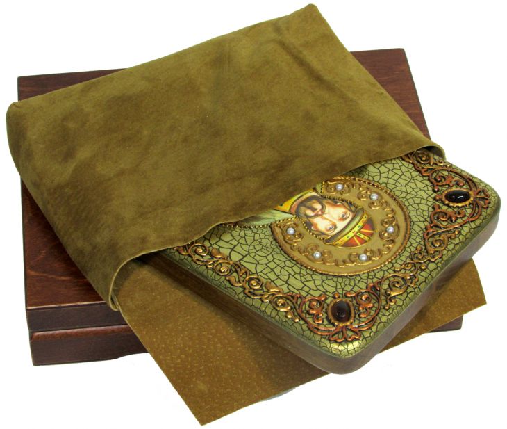 Инкрустированная настольная икона Святой благоверный князь Олег Брянский (15*20 см, Россия) на мореном дубе, в подарочной коробке