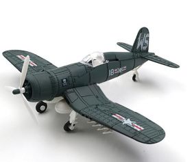 Сборная модель палубного истребителя Чанс-Воут F4U Корсар 1:48 темно зеленый