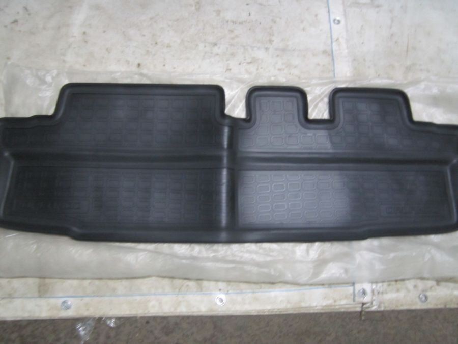 Коврик салона полиуретановый (3 ряд) CHEVROLET Orlando