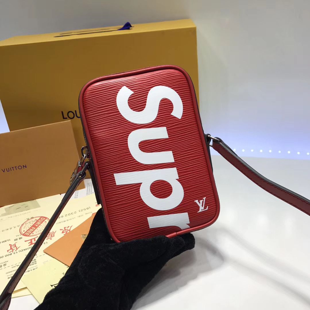 Сумка кошелёк Cross Body LV Supreme