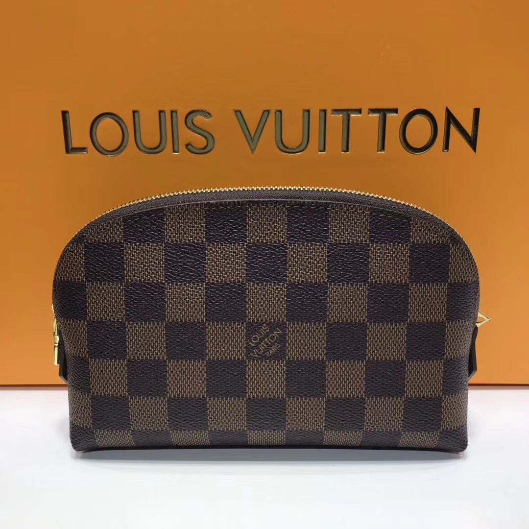 Косметичка Louis Vuitton