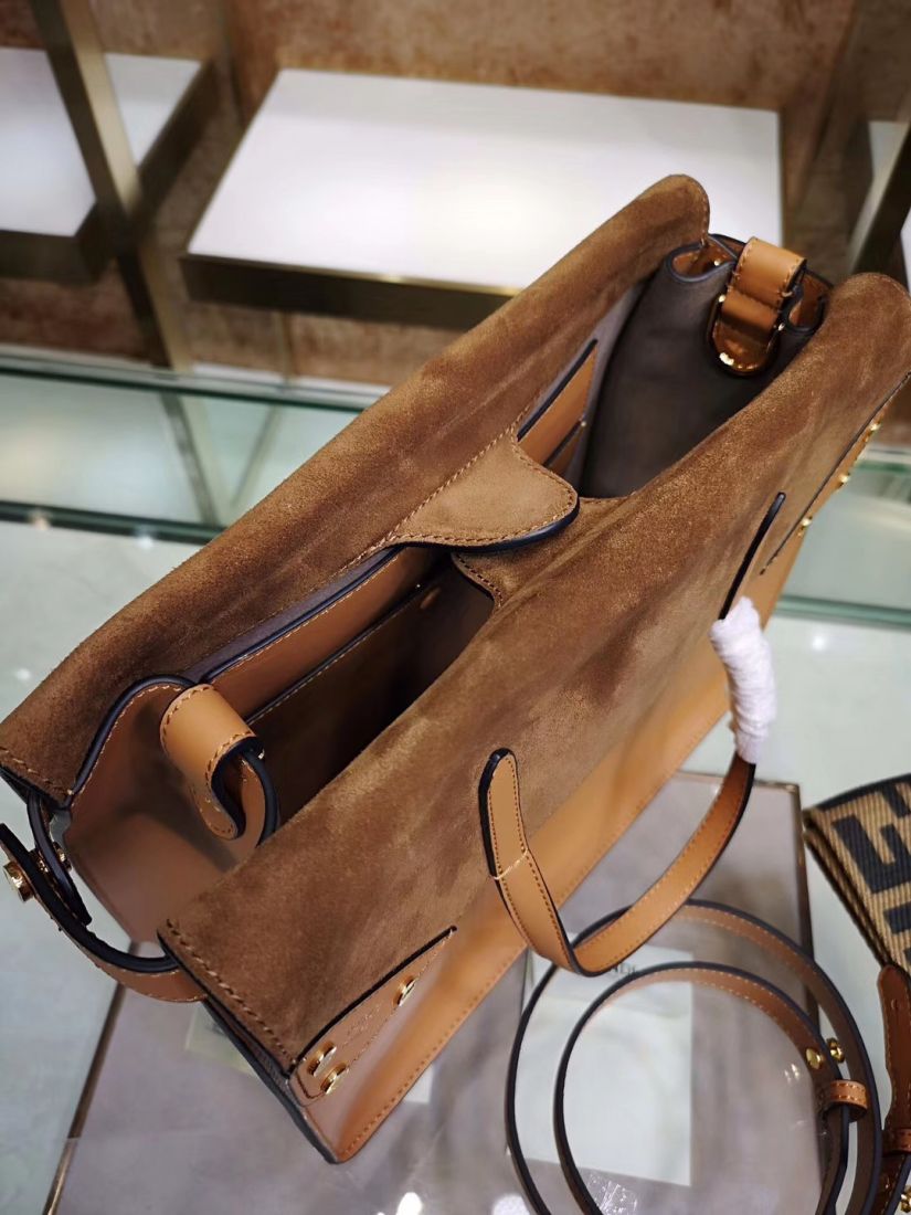 Сумка FENDI FLIP 30 cm