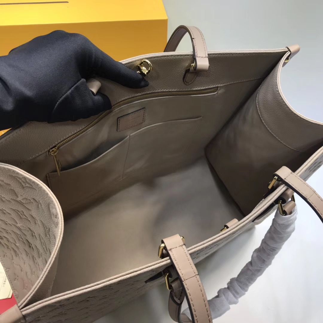 Сумка Louis Vuitton ONTHEGO