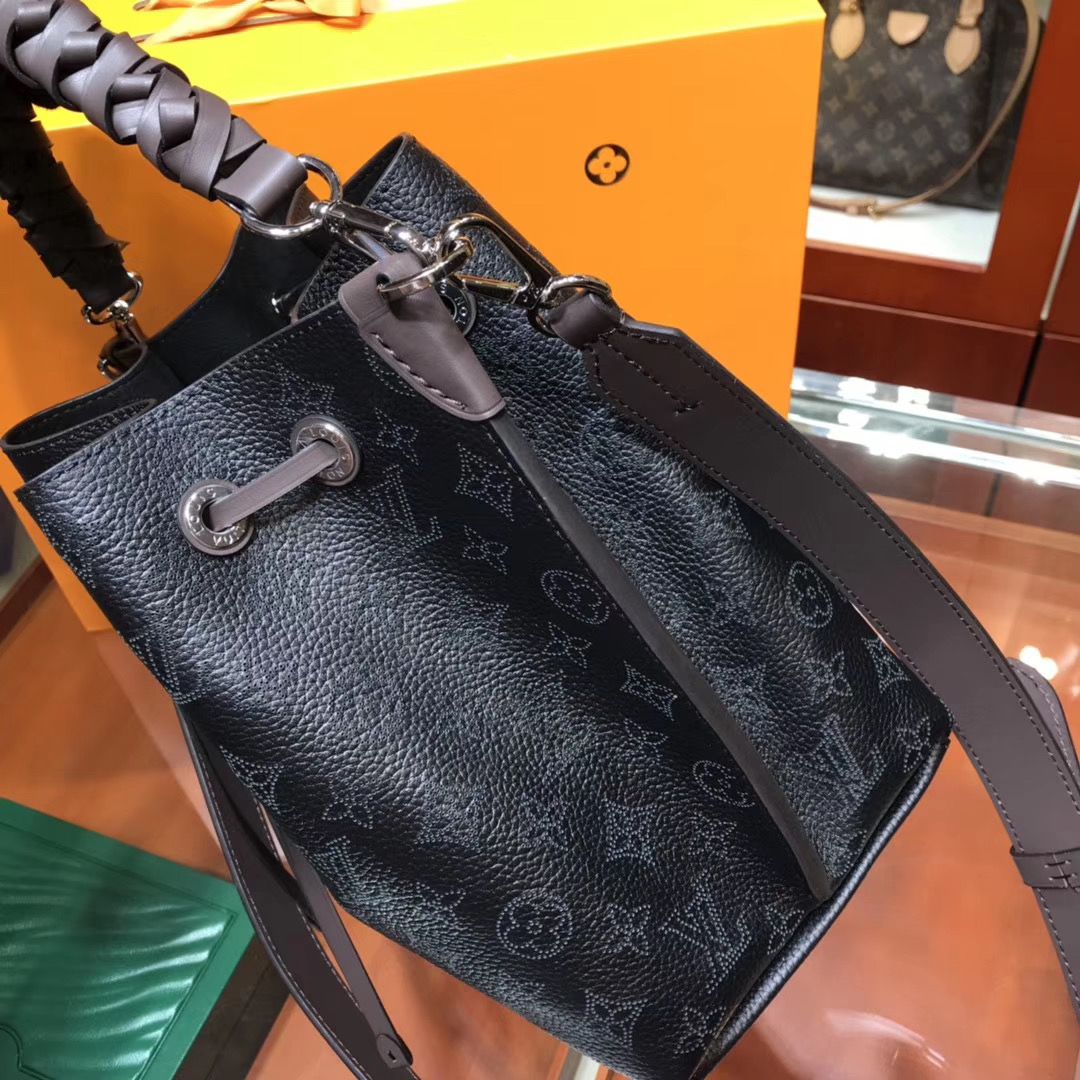 Louis Vuitton Muria