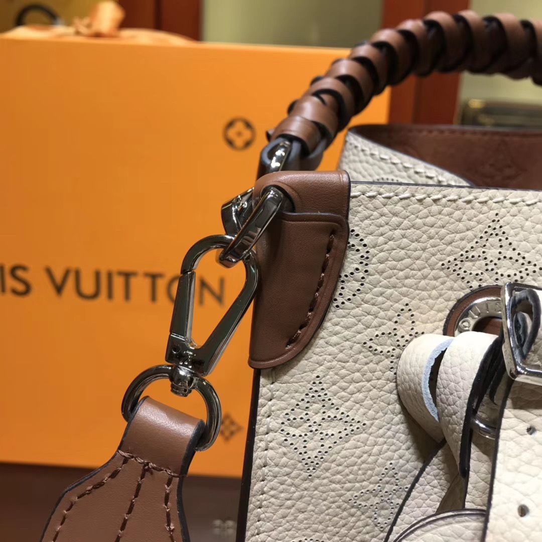 Louis Vuitton Muria