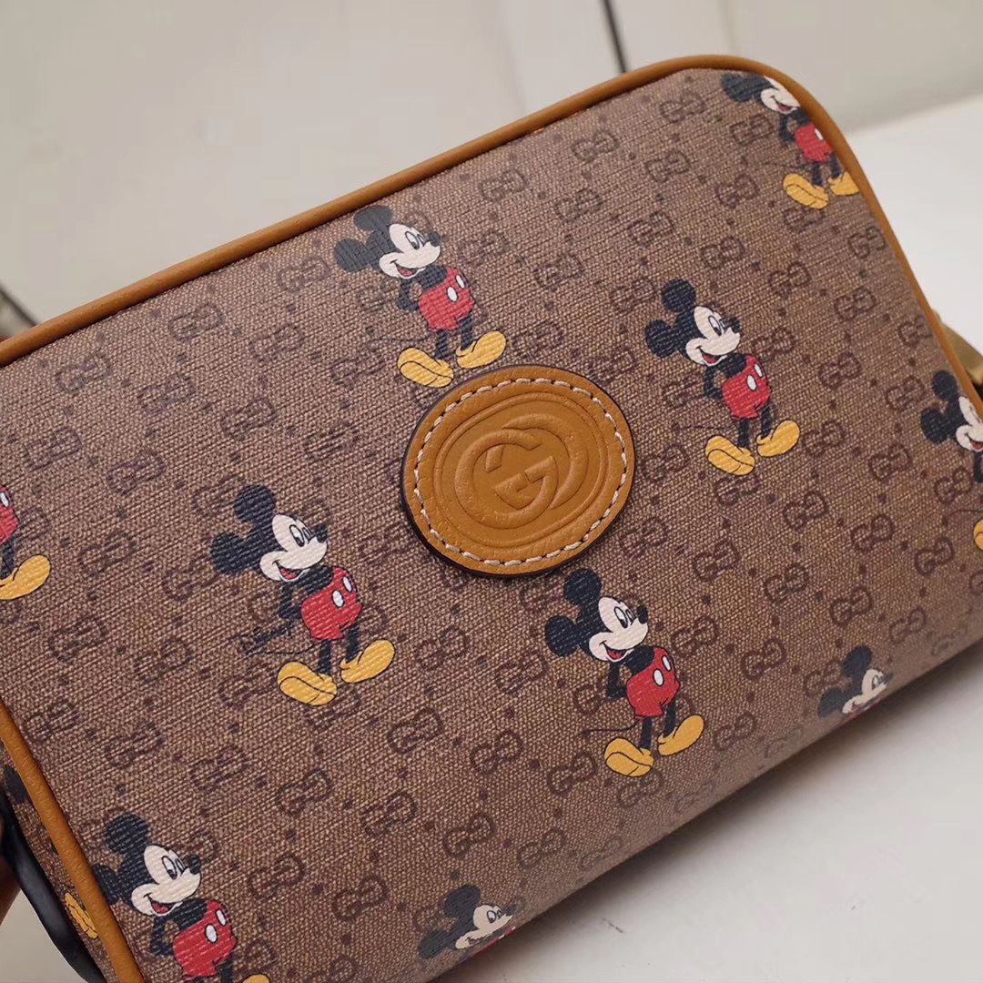 Сумка клатч Gucci Disney