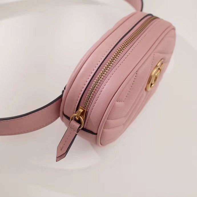 Поясная сумка Gucci Marmont GG