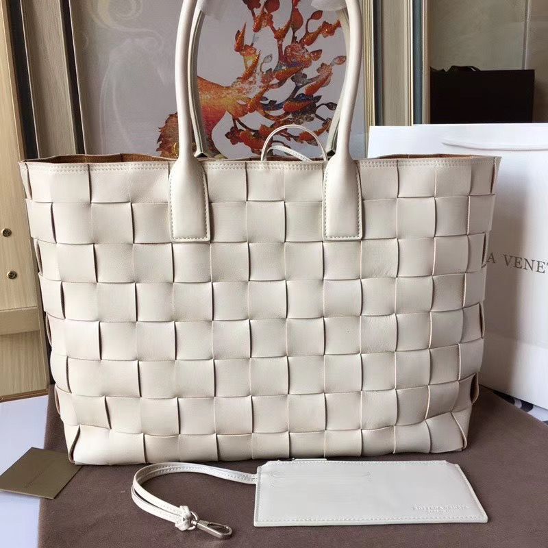 Сумка Bottega Veneta Tote