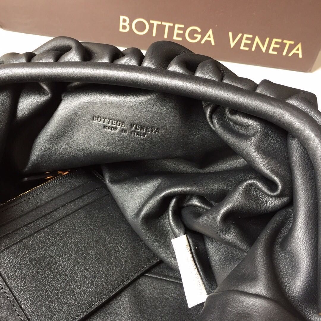Bottega Veneta The Pouch