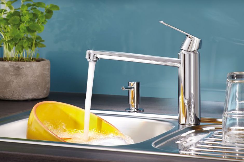 Смеситель для кухни Grohe Eurosmart Cosmopolitan 30195000 ФОТО