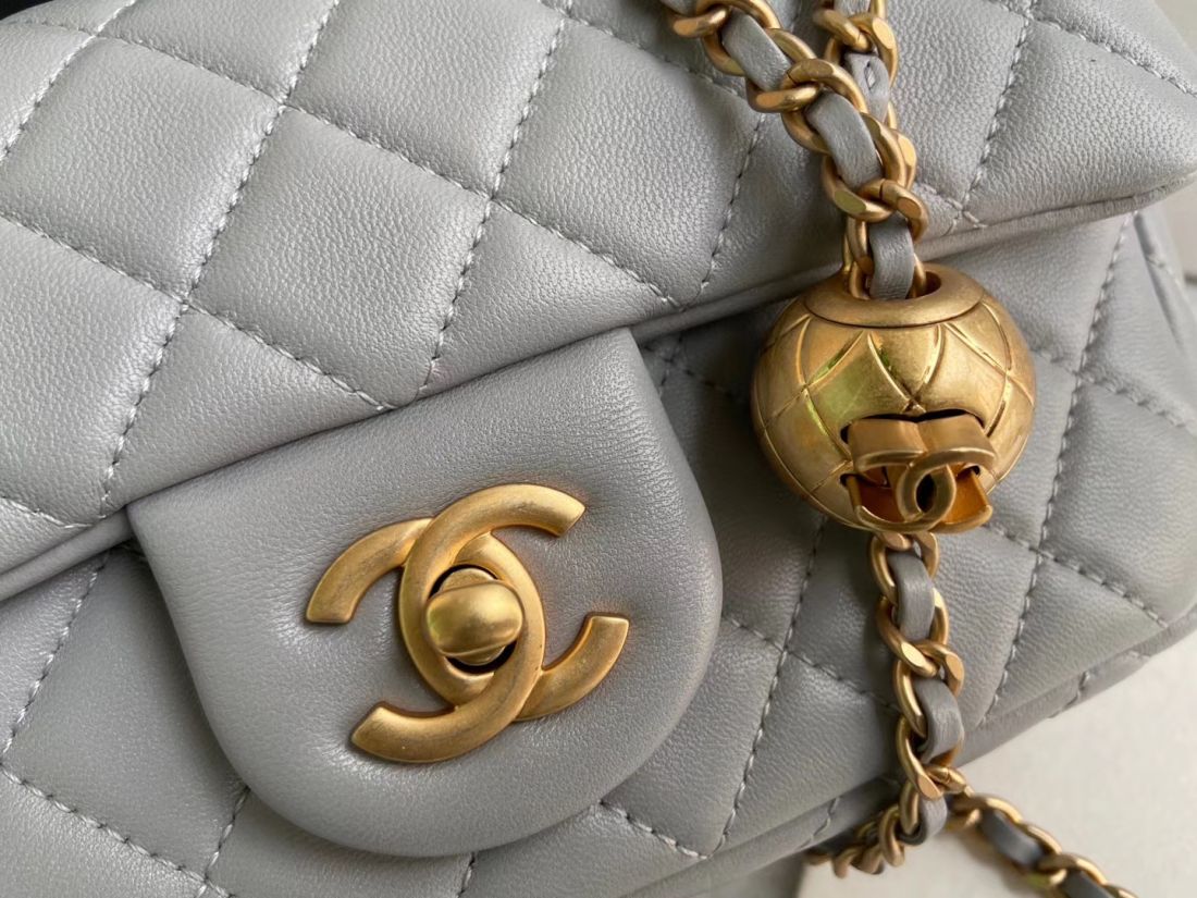 CHANEL Shoulder Flap Bag 20 cm