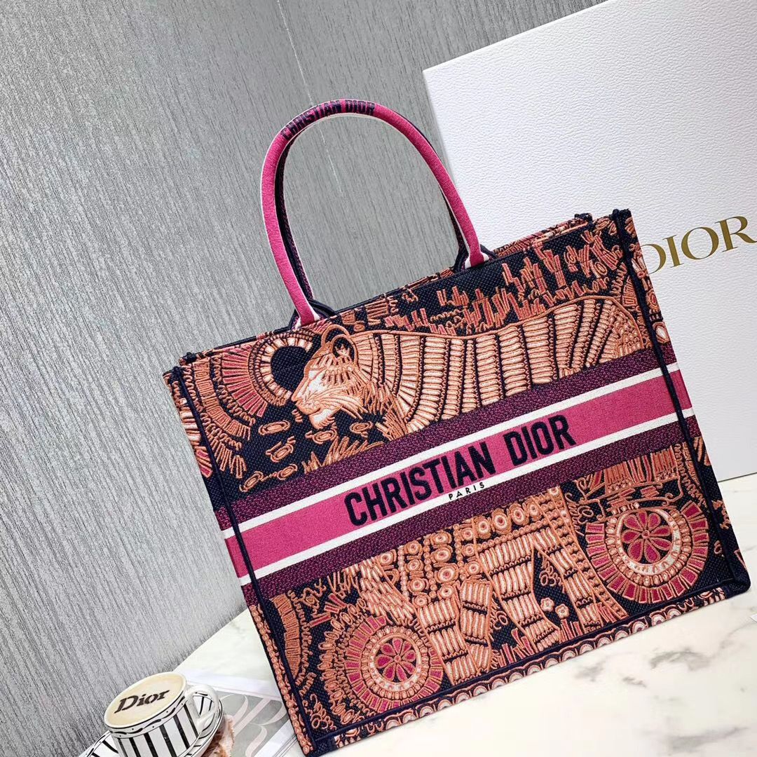 Dior Tote Book 41 cm