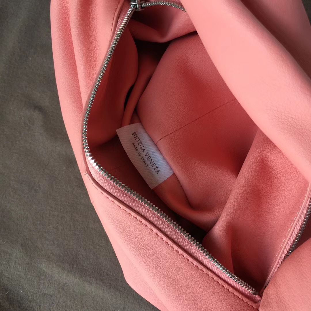 Bottega Veneta mini Jodie 29 Cm