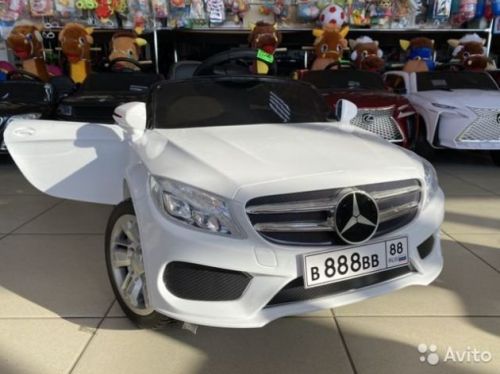 Электромобиль Mercedes W205