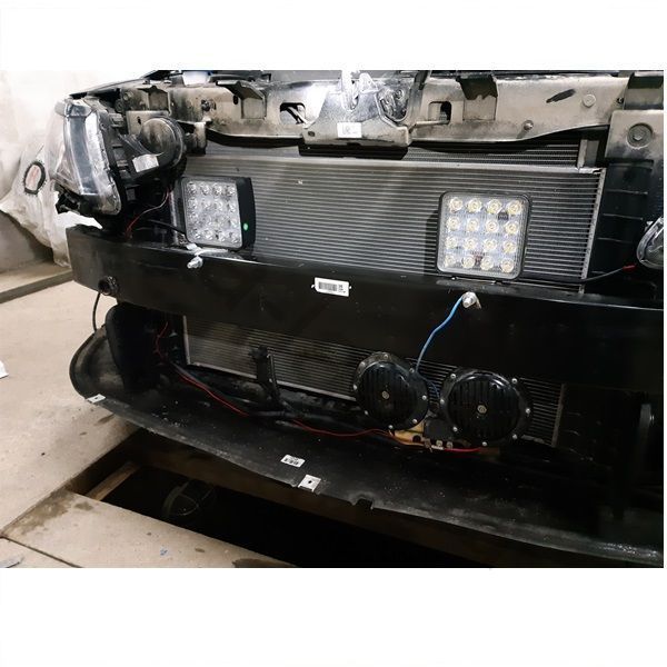 Светодиодная фары вспышки под решетку 2 шт.