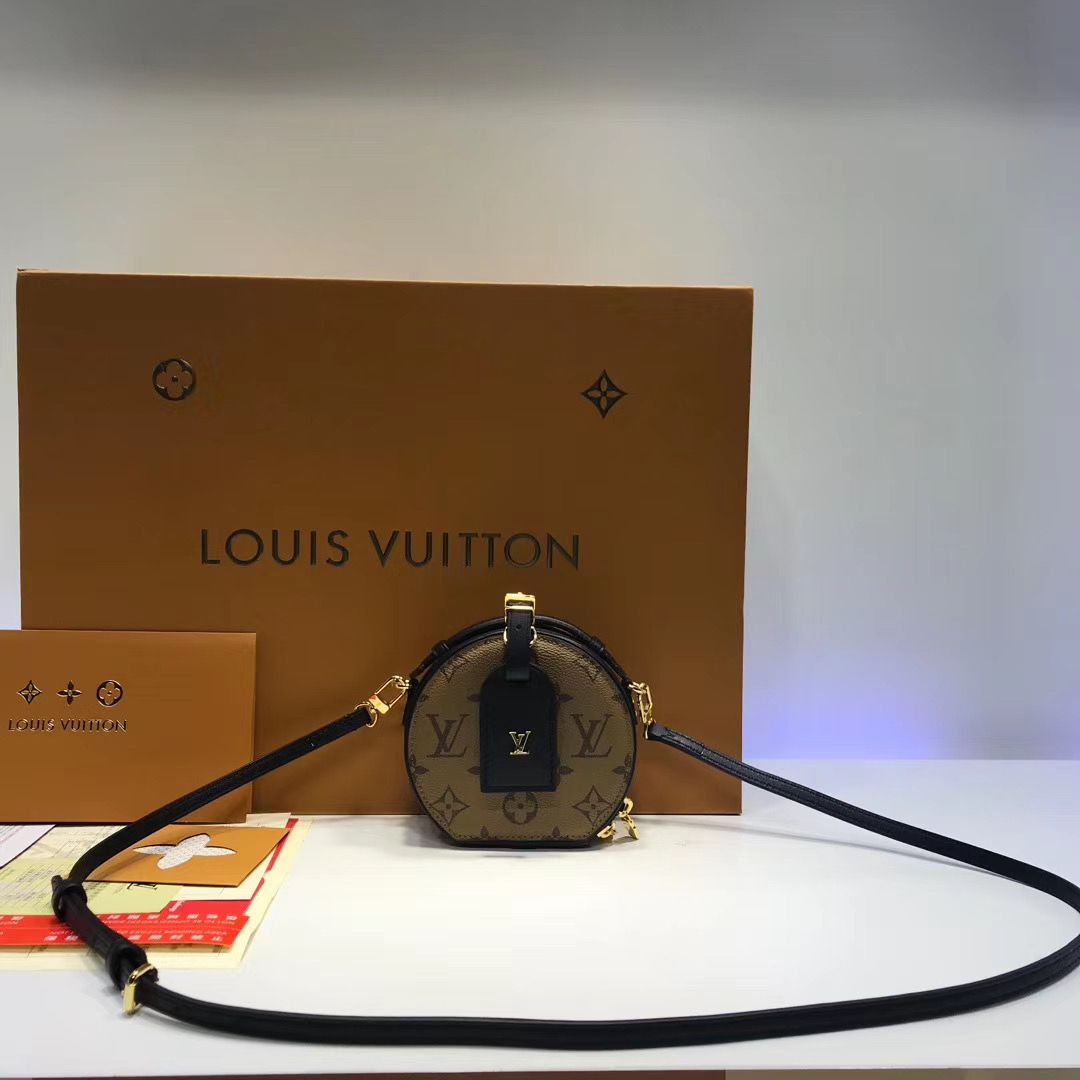 Louis Vuitton Mini Boite Chapeaux 13 cm