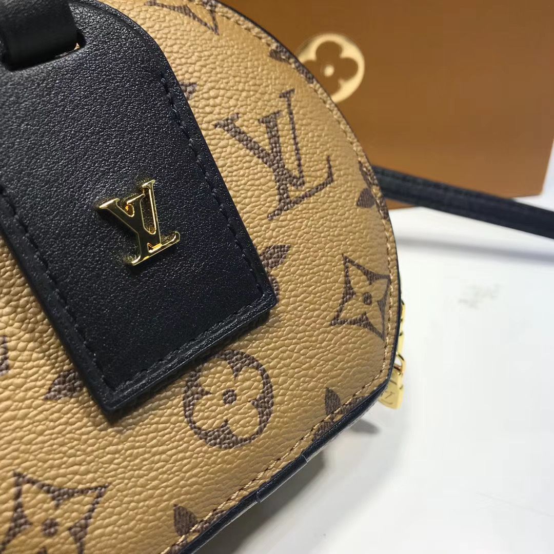 Louis Vuitton Mini Boite Chapeaux 13 cm