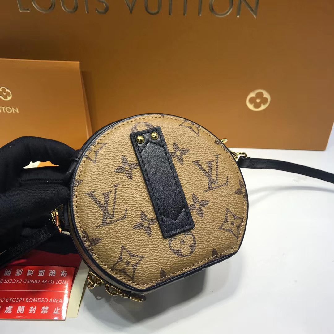 Louis Vuitton Mini Boite Chapeaux 13 cm