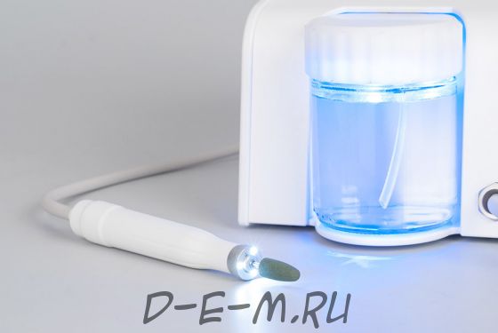 Педикюрный аппарат Podomaster AquaJet 40 LED со спреем и подсветкой