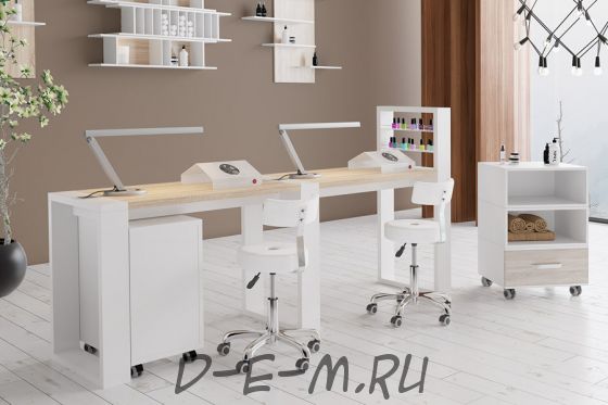 Двухместный маникюрный стол Matrix