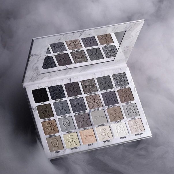 Копия Тени для век Jeffree Star Cosmetics Cremated Eyeshadow Palette