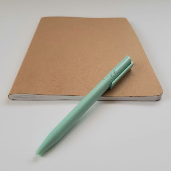 Антибактериальная ручка Twisty SafeTouch зеленая