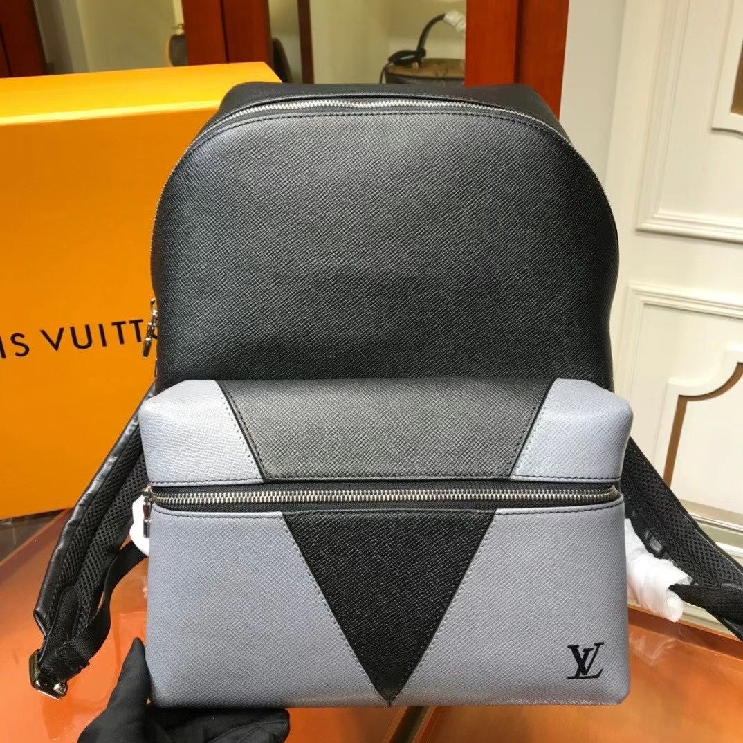 Рюкзак Louis Vuitton 37x40x20 cm
