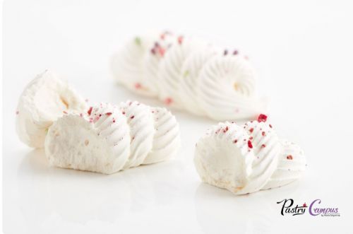 [PastryCampus.RU] Меренги и их типы. Работа с кондитерским мешком (Мария Селянина, Татьяна Сердцева)